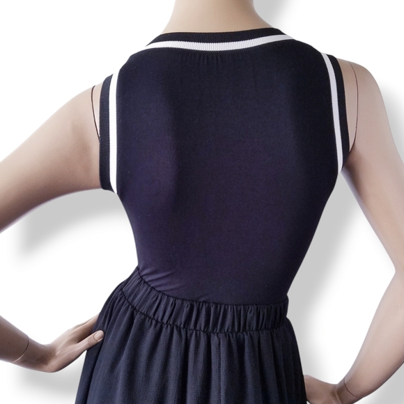 Black & Silver Zebra Print Sequin Bodysuit by Cleo Size Small - Picture 6 of 8